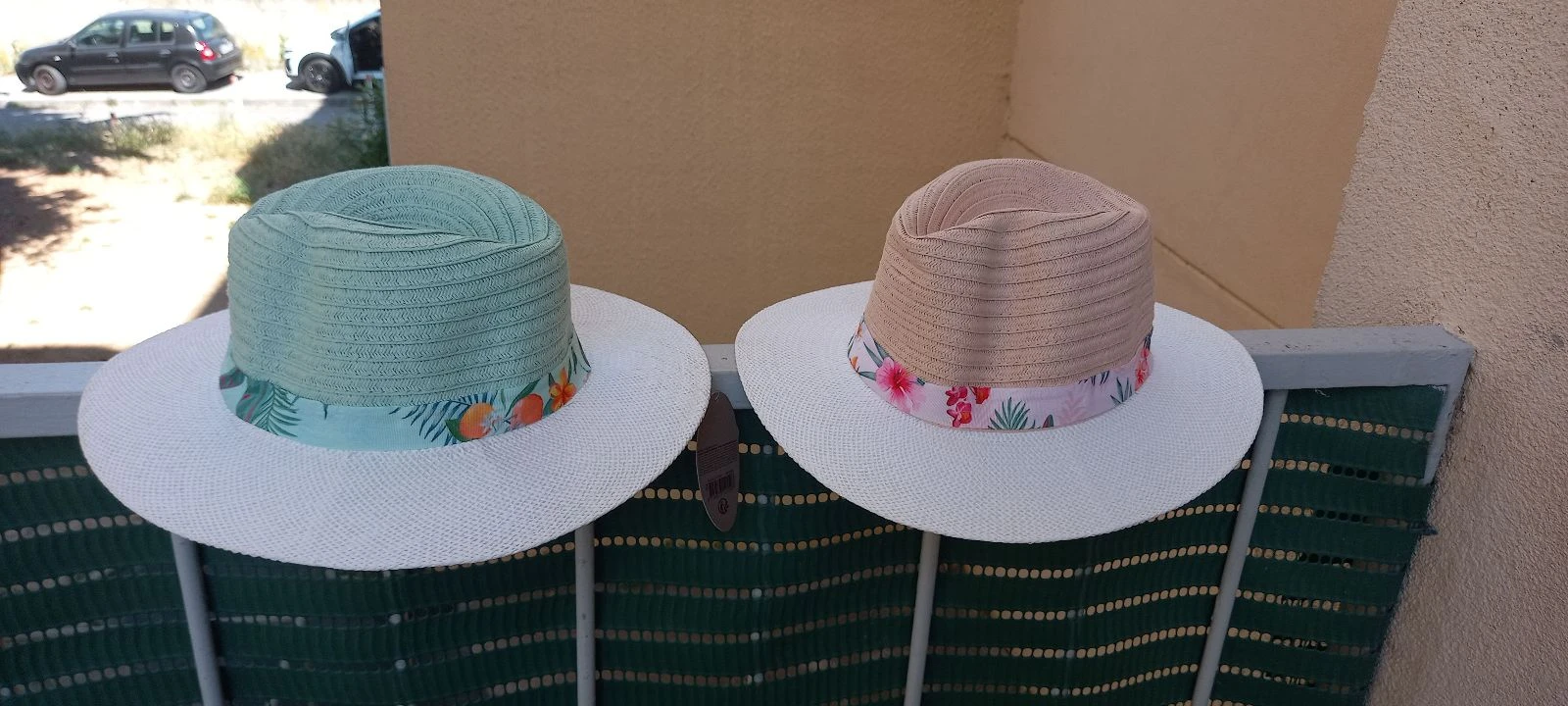 Hat of your choice – photo 7